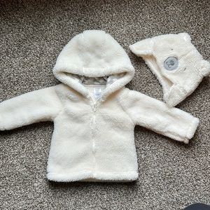 Carters Like New Bear Fleece Jacket & Hat